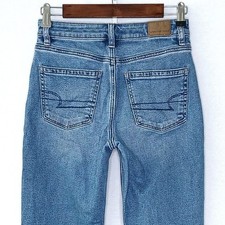 American Eagle womens Mom jeans size 0 stretch med wash high rise denim blue