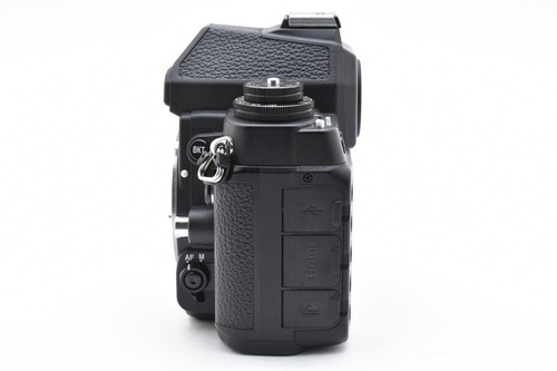 Nikon DF 16.2MP DSLR-Kamera schwarz Body - Near Mint - Auslösungen 12.254 aus Japan - Bild 17 von 24