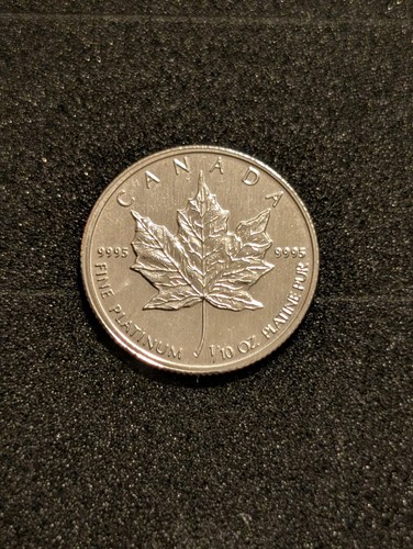 1993 1/10 oz Platinum Canadian Maple Leaf .999 Fine Coin - Picture 2 of 3
