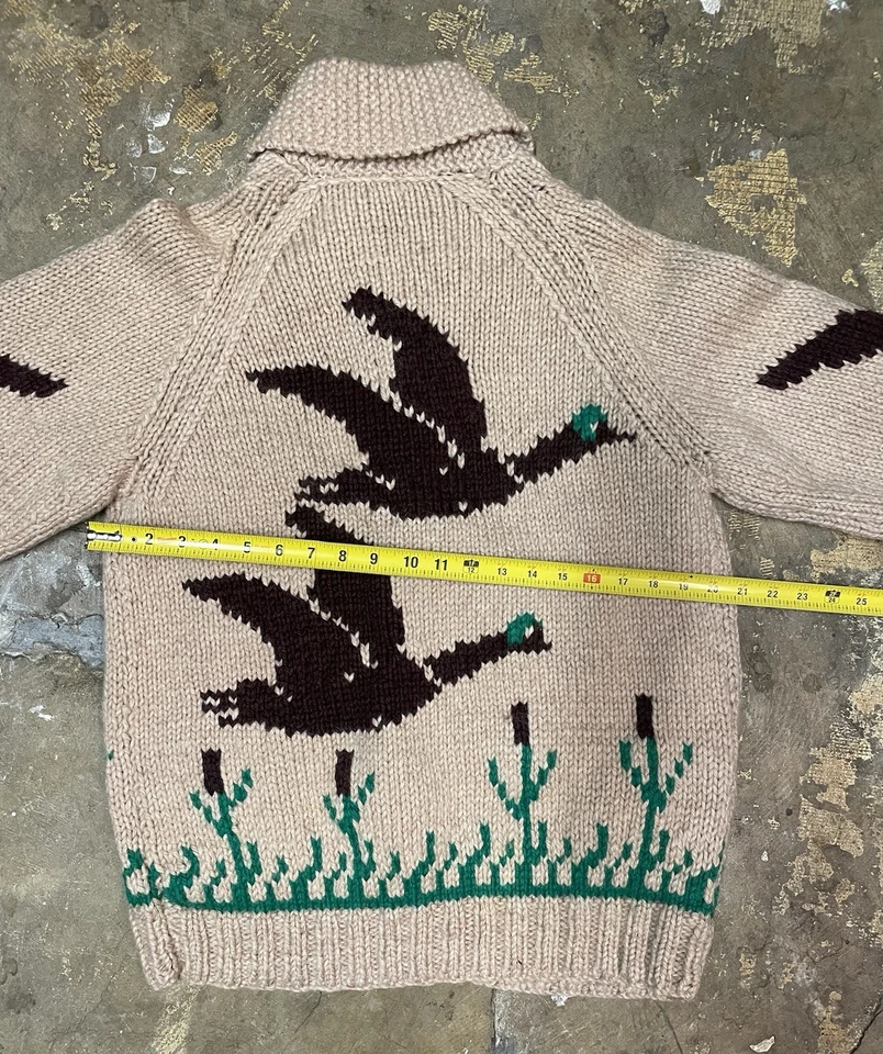 Suéter Vintage Cowichan Hecho a Mano Patos Pájaros Lana Tejido Cremallera Para Hombres M 50’s 60’s Foto 3 de 4