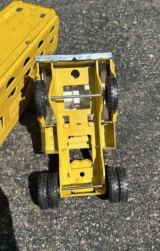 VINTAGE 1960s TONKA CAR TRUCK HAULER TRANSPORTER PRESSED STEEL TOY USA MADE - Picture 17 of 18