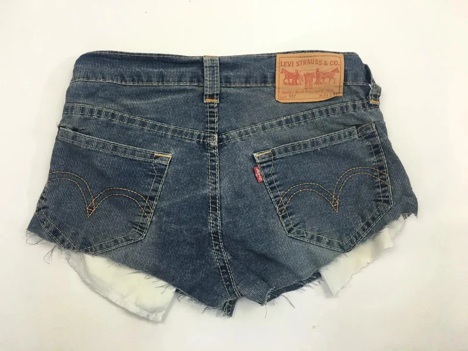 LEVI’S REWORKED Hotpants/Shorts - W31 - Blue - Great Condition - Women’s - Image 2 of 3