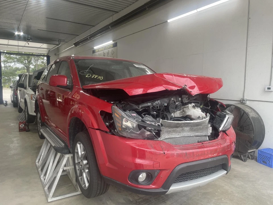 Used Front Left Seat Front fits: 2017 Dodge Journey bucket air bag cloth and lea Foto 4 de 4