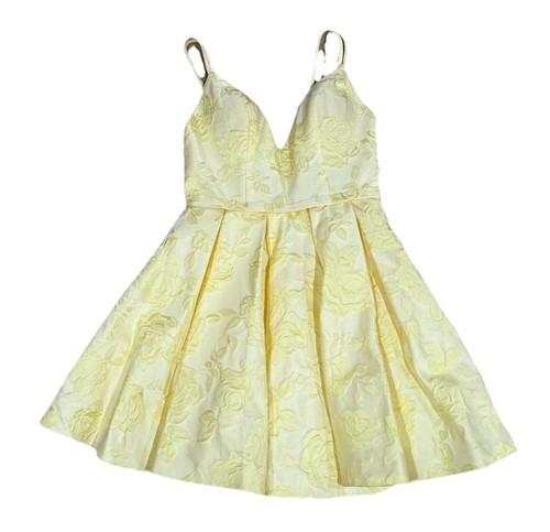 Sherri Hill Dress Size2 Yellow Color TexturedFabric Zippered Lined Netting NOV25 - Picture 5 of 23