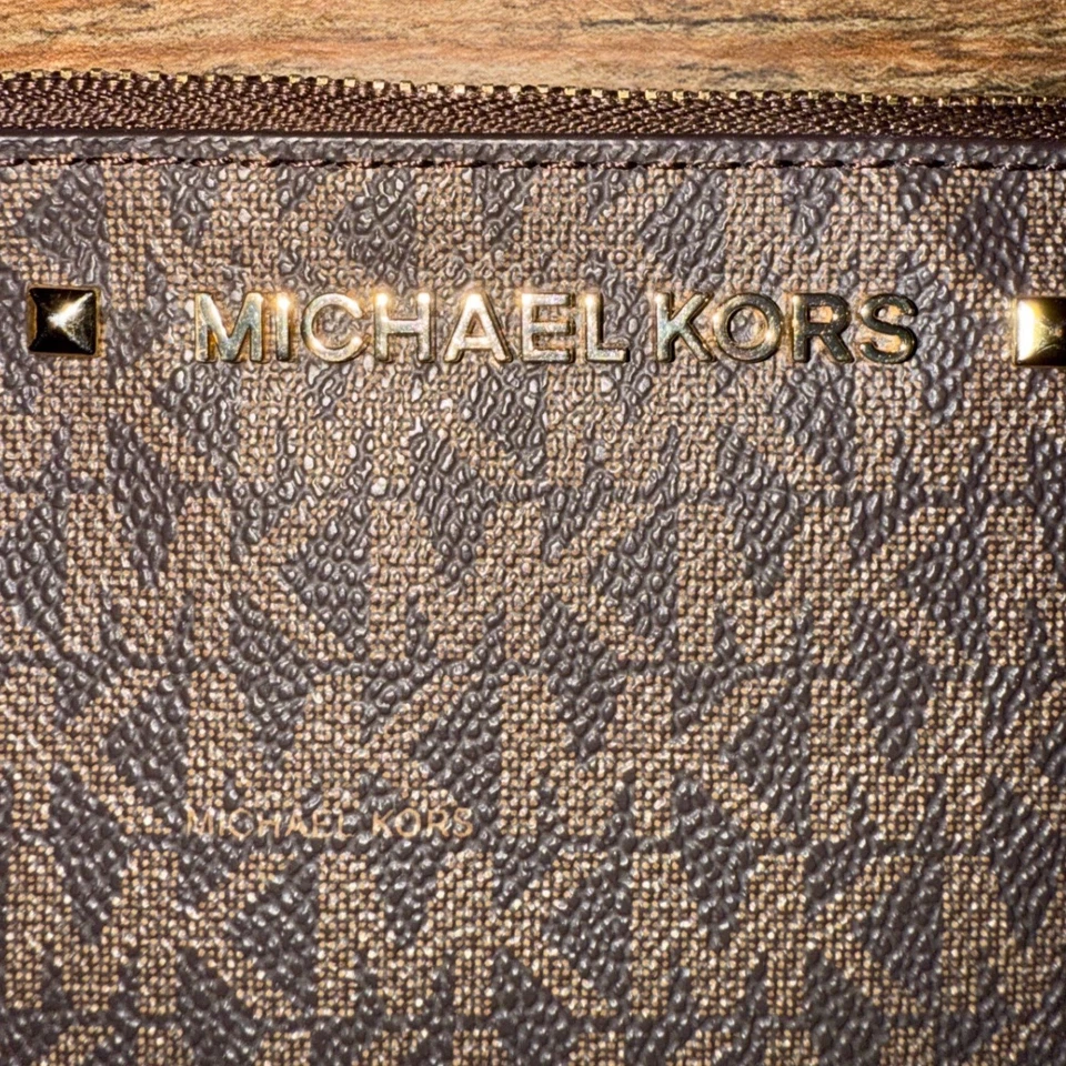 Michael Kors Wristlet Card Case Coin Purse Brown MK Logo Zip Small Wallet - Image 2 of 4