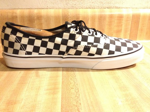 Vans Herren 9.5M Klassisch Schwarz Weiß Kariert Schnürung Niedrig Skate Skool Turnschuhe - Bild 8 von 14