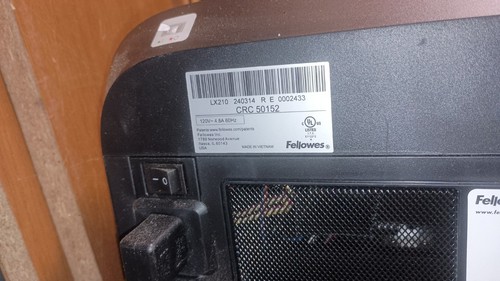 Fellowes LX210 16-Sheet Micro-Cut Shredder (5015201) CRC 50152 120V - Picture 5 of 11