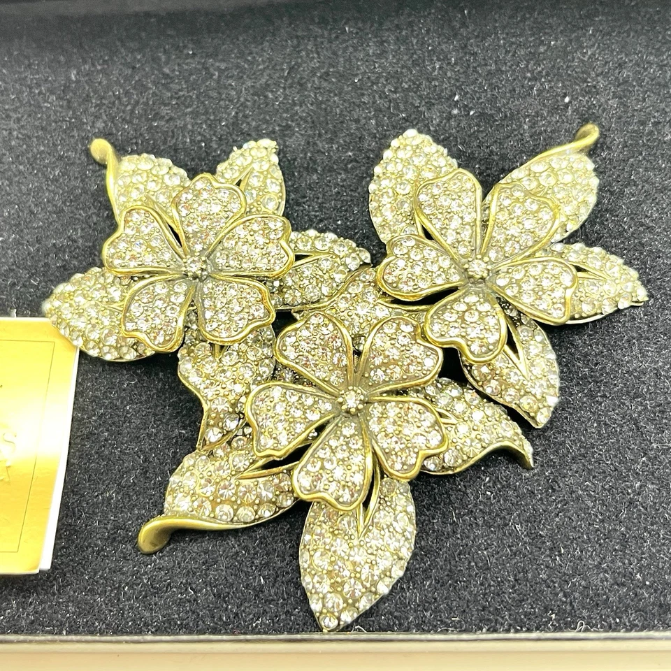 Heidi Daus Floral Trio Trembler Brooch Bronze Crystal in Original Display Box - Image 2 of 4