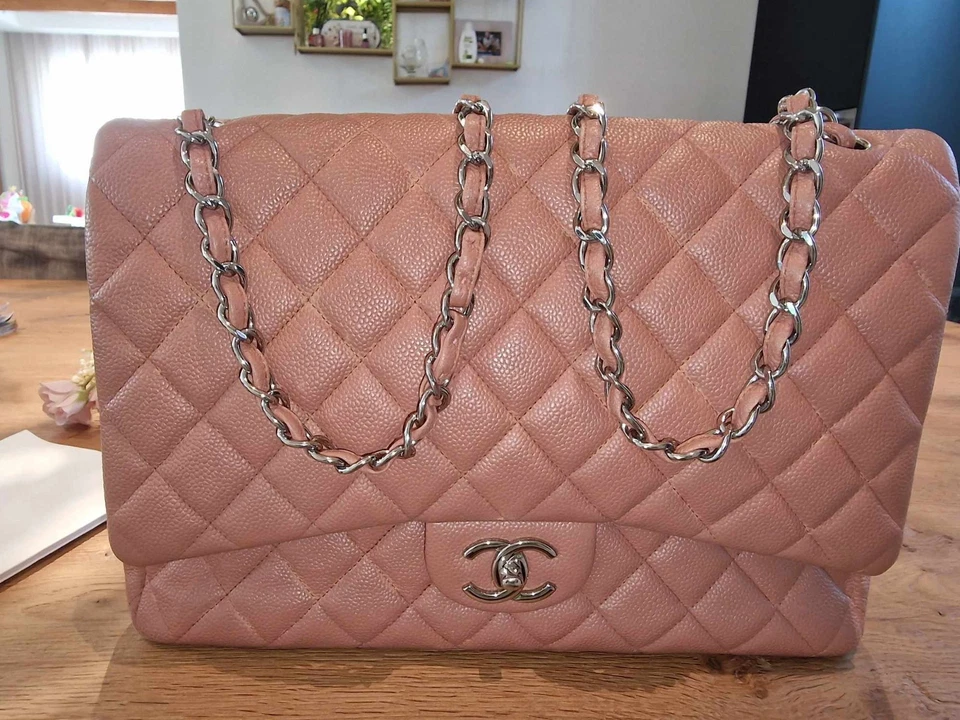 Chanel 2.55, foto 4 di 5