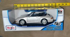 Maisto Porsche 911 Carrera Cabriolet Silver Special Edition Scale 1:18