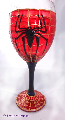 Spiderman Marvel Comic Book Wine Gin Beer Glass Gift Geek Goth Spider - Picture 2 of 8