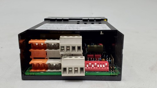 Omega DP25B-E-AR Process Meter Monogram Series 115 Vac Dual Relay Outputs - Picture 3 of 5