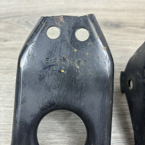2012 Polaris Sportsman 500 HO Rear A Arm Bracket 5273355-329 - Picture 4 of 5