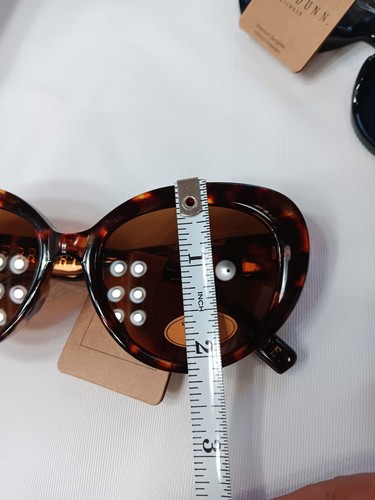 NWT Rae Dunn Shine Bright Sunglasses Black Tortoise Shell Cat Eye Set Of 2 - Picture 5 of 7