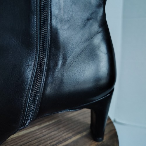 Stuart Weitzman Womens Leather Ankle Boot Size 9.5 Back Modern Classic - Picture 16 of 24
