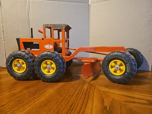 Vintage 1970’s Tonka MR-970 On Wheels ORANGE Pressed Steel Toy Road Grader - Picture 1 of 12