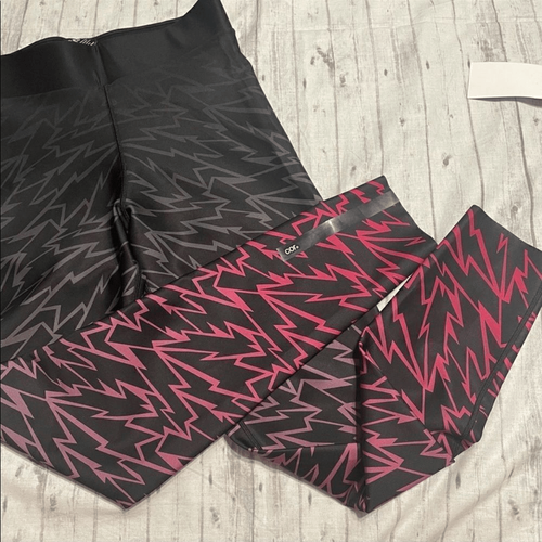 Nuevo con etiquetas Leggings Ultracor Lightning Bolt Talla Pequeña En Baya - Imagen 10 de 13
