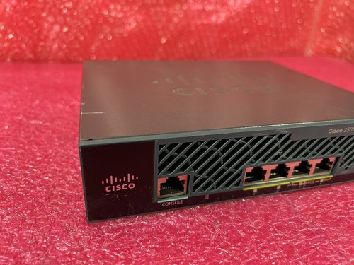 Cisco 2500 Series Wireless Controller - Bild 2 von 8