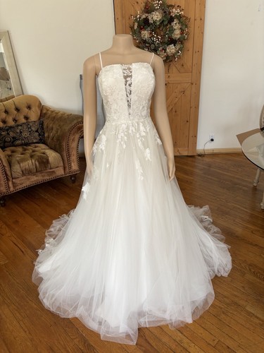 Stella York Wedding Gown Size 22 Sample Gown. This Gown Is a Beauty. - Picture 5 of 23
