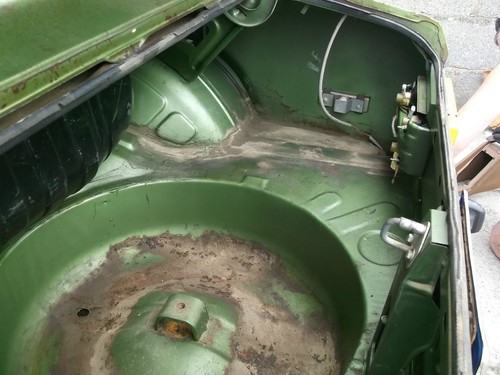 FORD CAPRI 2.8 V6 LHD - Picture 10 of 11