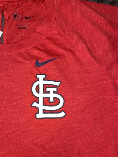 Women Nike St. Louis Cardinals Tshirt Size Medium - Picture 2 of 6