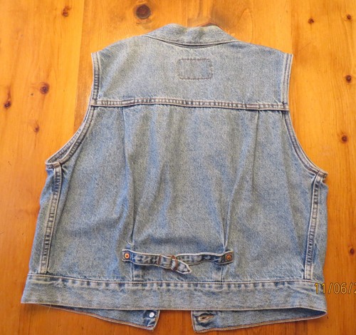 Levi's Vintage '91 "Authentic Since 1850" Women's Denim Vest Large 77599-0291 - Picture 2 of 18