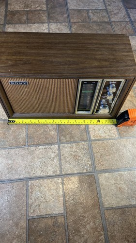 Vintage Wood Sony TFM-9450W AM/FM Radio - Picture 17 of 20