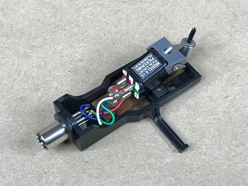 Hitachi HT-324 Turntable Headshell With Pickering V-15 Cartridge & D-5-E Stylus - Picture 2 of 5