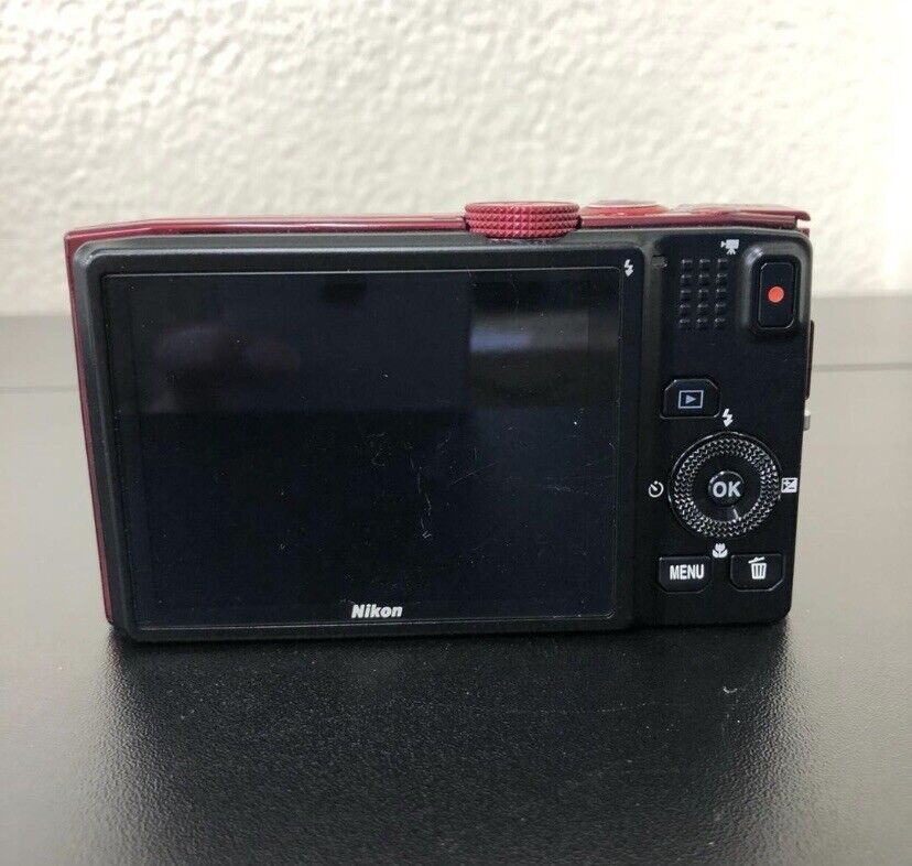 Nikon COOLPIX S8200 Digital Camera Red 16.1MP Compact 14x Nikon COOLPIX S8200 Digital Camera Red 16.1MP Compact 14x