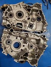 2009 09 Arctic Cat Mud Pro 700 H1 Mudpro Engine Case Cases Left Right Casing Blo