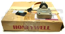 NEW HONEYWELL STA140G-A1G-514D METER 750 PSI 0-500 PSI