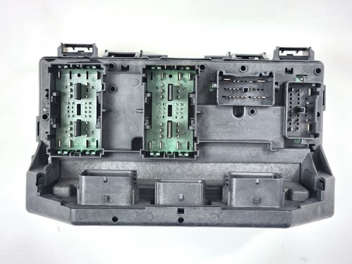 🏅 2012 Jeep Liberty / Dodge Nitro TIPM FUSE RELAY BOX 68105502 🏅 - Foto 10 di 11
