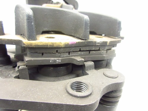 2009 07-09 KAWASAKI LE650A LE650 VERSYS FRONT BRAKE CALIPERS LEFT RIGHT CALIPER - Picture 5 of 10