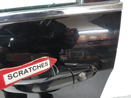 2010-2017 CHEVROLET EQUINOX LEFT SIDE FRONT DOOR COMPLETE (OEM) - Picture 15 of 18