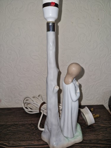 Lladro NAO Table Lamp Of A Young Girl Holding Her Puppy Dog - Picture 4 of 6