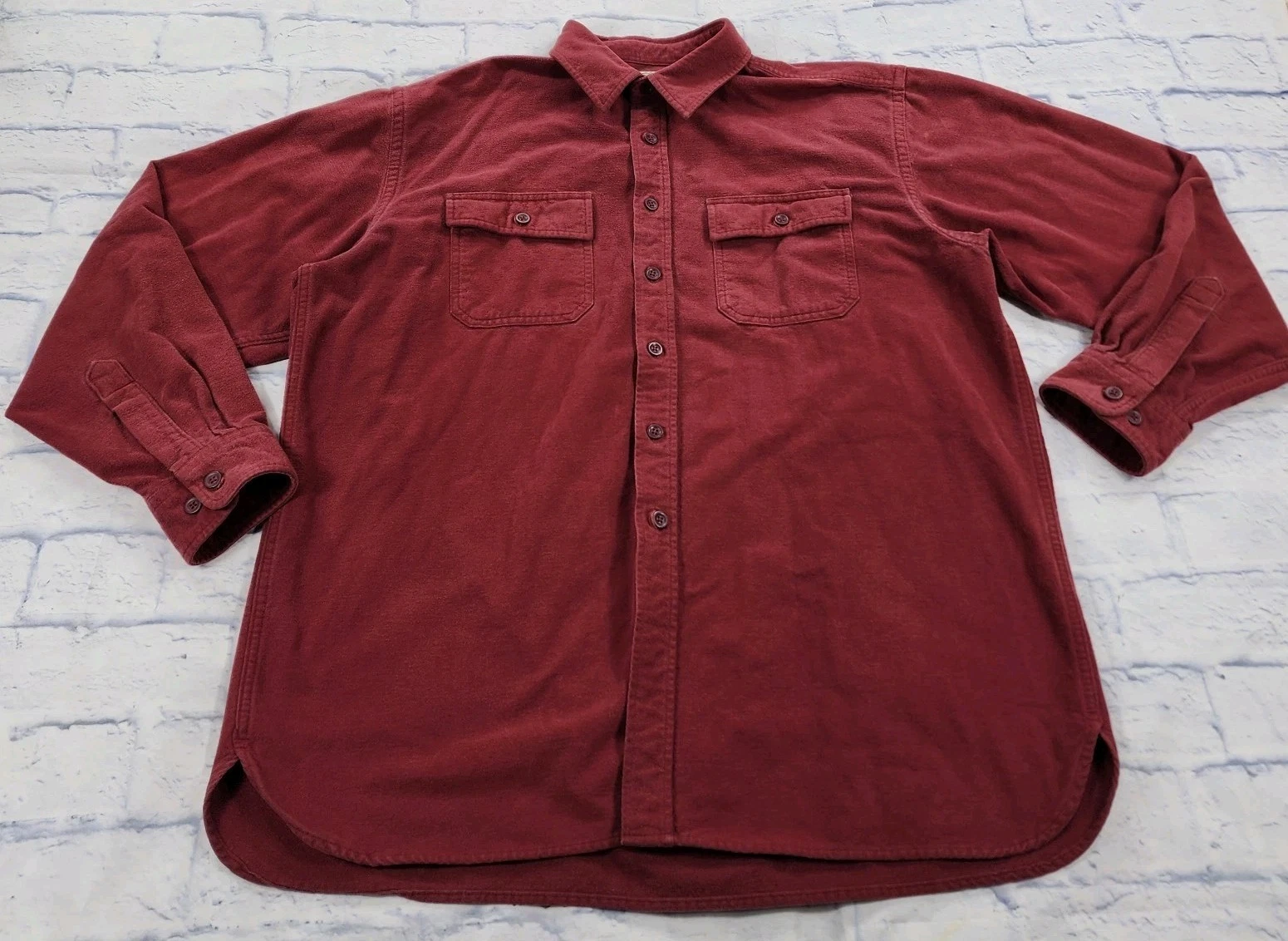 LL Bean Traditional Fit Shirt MENS XL Red Chamois Button Flannel Outdoor Hiking
Opens in a new windo