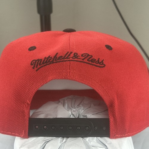 NEW Chicago Bulls Mitchell Ness  NBA Hardwood Classics SnapBack Cap Hat Red - Bild 8 von 11