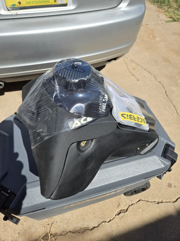 Tanque de combustible Acerbis 2,7 gal Kx 450 compatible con 2012-2015 Foto 2 de 4