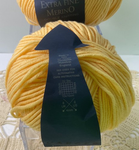 Jaeger HandKnits Extra Fine Merino Yarn Lot of 2 Yellow Double Knitting New - Picture 4 of 4