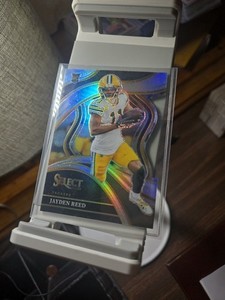 2023 Panini Select - Club Level Silver Prizm Die-Cut #258 Jayden Reed (RC)