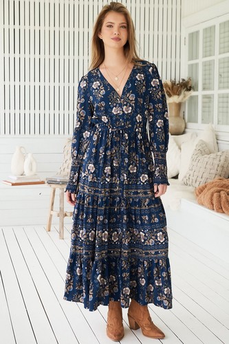 JAASE - Stephanie Maxi Dress: V Neckline with Buttoned Bodice in Adeline Print - Picture 5 of 8