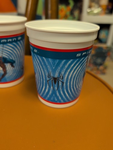 2004 Marvel Spider-Man 2 Tassen Film Kunststoff Party Becher - 3er Set - Bild 4 von 5