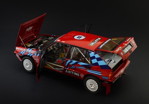 1/12 Modello LANCIA DELTA INTEGRALE HF 16V SAN REMO 1989 - ITALERI - ITA4712 - Foto 2 di 4