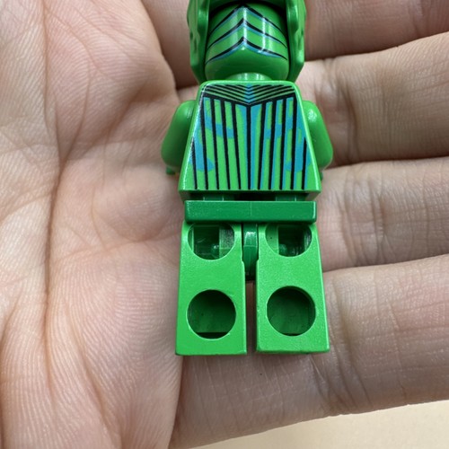 LEGO Spider-man 4851 Green Goblin Minifigure SPD006: Green Goblin 2, Gold Eyes - Picture 9 of 17