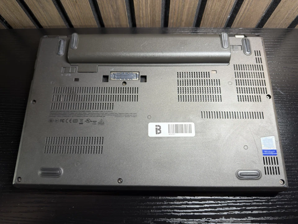 Lenovo ThinkPad X270 · i5-7200U · 8GB · 256GB, photo 4 of 5