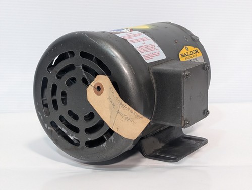 Baldor M3538 AC Industrial Motor, 1725rpm, 0.5hp, 56 Frame, 3 Phase, SF: 1.25 - Picture 4 of 9