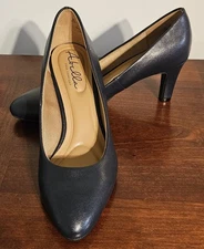 Abella True Comfort Galaxy Navy Vinci Pump Women's Shoes Sz 8.5M - NIB