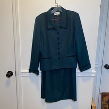 Kasper A.S.L. Green Herringbone Skirt Suit Set Blazer Career Office Retro 90s