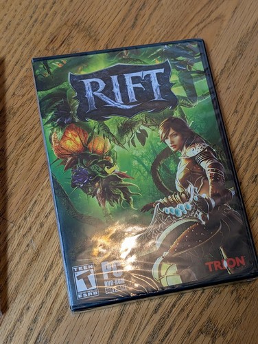 Rift (PC, 2011) W/ Slipcover Brand New Factory Sealed - Picture 3 of 5