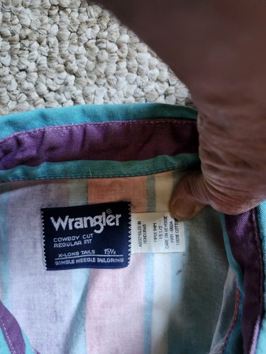 TWO Vintage Wrangler Western Shirts Long And Short Sleeve 15 1/2 x 33 - Picture 11 of 12